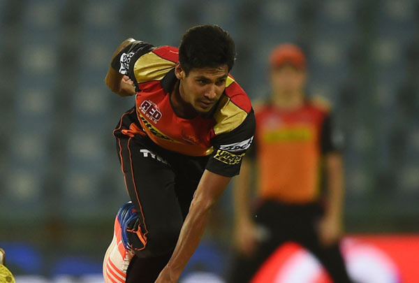 Mustafizur selected Shane warn's t20 world xi team dgtl