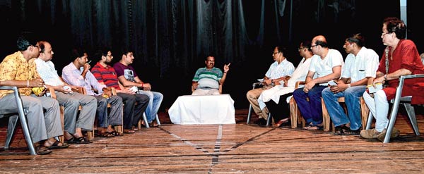 Excessive traffic creating big fuss for peoples 