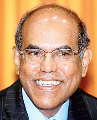 P. Chidambaram, Pranab Mukherjee put pressure over interest rate: Subbarao 