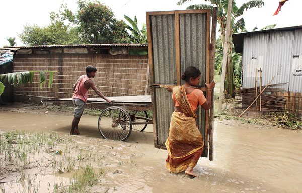 Poor condition of Dam due to heavy rain shower in north bengal
