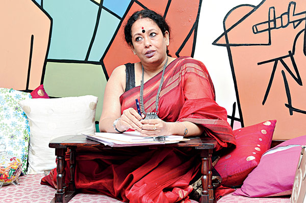 A Special Interview of Successful Bengali Script Writer Leena Ganguly -  Anandabazar