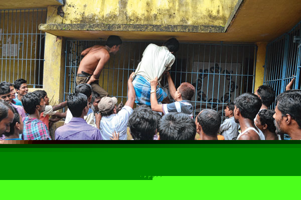 Inadequate seating arrangement at school