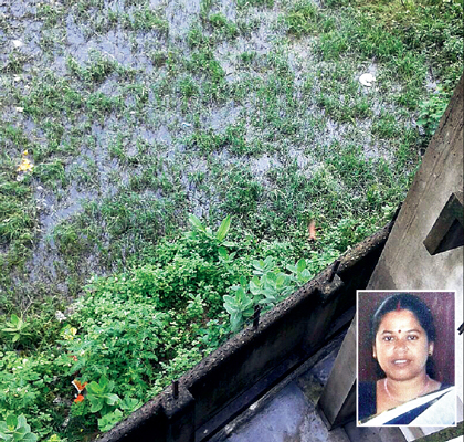 Dengue symptoms increasing: Women died