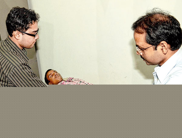 Medical college took initiative about night treatment for arthritis 