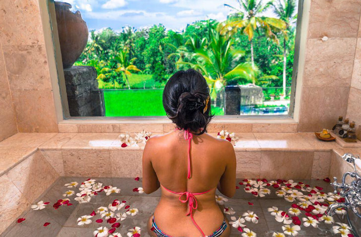 This Bollywood celeb's holiday has resulted in some amazing photos dgtl
