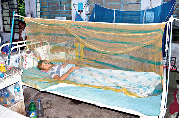 Horrible condition at Hospital for dengue treatment for patients