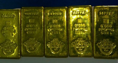 Gold smuggling racket caught by police