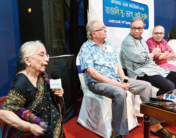 Debate rise on 'Bengalis'  over the Kolkata-Dhaka debate competition 