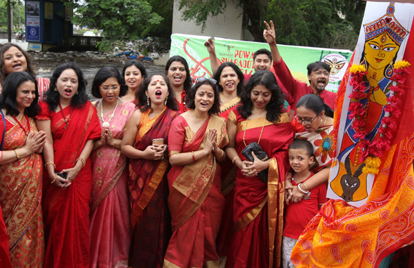 Khuti Puja by Spandan Powai SHARADOTSAV 2016 dgtl