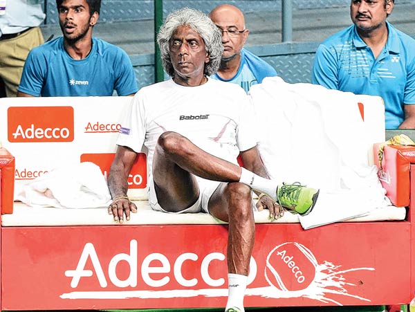 Anand Amritraj defends Leanders role in national team