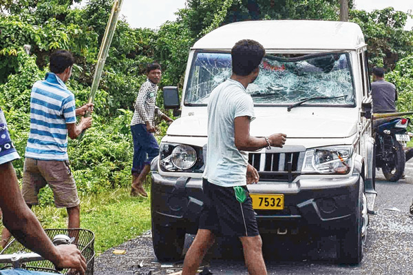 alipurduar turning into battle ground