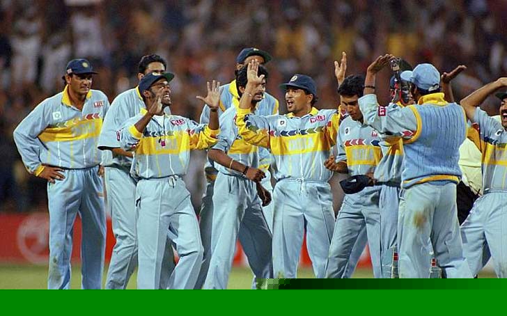 ১৯৯৬ (বিশ্বকাপ)- শ্রীলঙ্কার কাছে সেমিফাইনালে হারে ভারত।