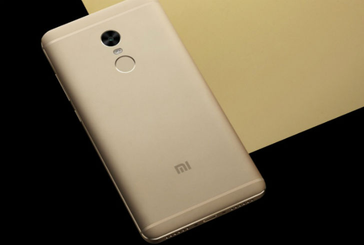 দু’টি ভার্সন রয়েছে নোট ৪-এ। ২ জিবি র‌্যাম ও ১৬ জিবি ইন্টারনাল মেমরির ভার্সনটির দাম ৯,০০০ টাকা।