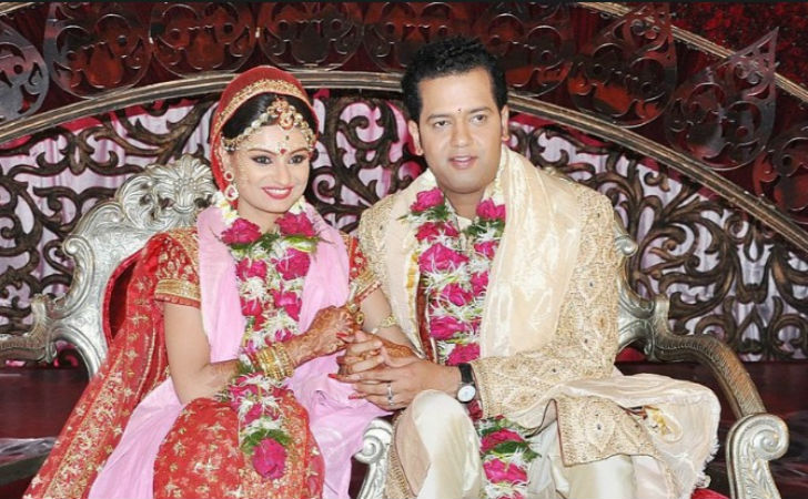 শেষ পর্যন্ত ওই শোয়ে রাহুল বিয়ে করেন বাঙালি মডেল ডিম্পি গঙ্গোপাধ্যায়কে। যদিও ২০১৫-এ ডিভোর্স হয়ে যায় তাঁদের।