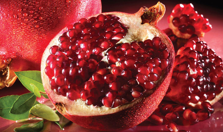 ডালিম: <br> ডালিমে অ্যান্টিঅক্সিডেন্ট থাকে বলে এটি ফ্রি র‌্যাডিক্যালের আক্রমণ থেকে মস্তিস্ককে রক্ষা করতে পারে।