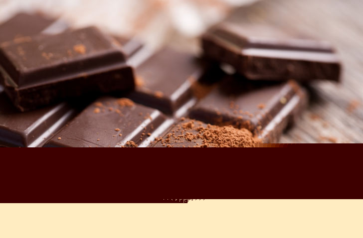 ডার্ক চকোলেট: <br> ডার্ক চকোলেটে শক্তিশালী অ্যান্টিঅক্সিডেন্ট উপাদান এবং ক্যাফেইন-সহ প্রচুর প্রাকৃতিক উদ্দীপক থাকে <br> যা মনোযোগ বৃদ্ধি করে। এবং অ্যান্ডোরফিন এর উৎপাদনকেও উদ্দীপিত করে যা মেজাজের উন্নতিতে সাহায্য করে।