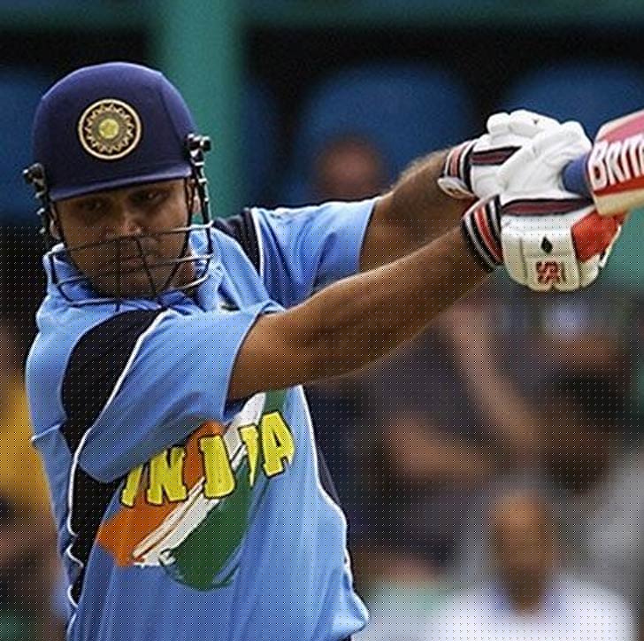 বীরেন্দ্র সহবাগ: বিশ্বকাপে বিধ্বংসী ফর্মে ছিলেন না সহবাগ। ১১ ম্যাচে ২৭.১৮ গড়ে ২৯৯ রান করেছিলেন তিনি। বর্তমানে তিনি কিঙ্গস ইলেভেন পঞ্জাবের অপারেশন ও স্ট্র্যাটেজিক হেড। সঙ্গে টুইটারের ময়দানেও দিয়ে চলেছেন একের পর এক চমক।