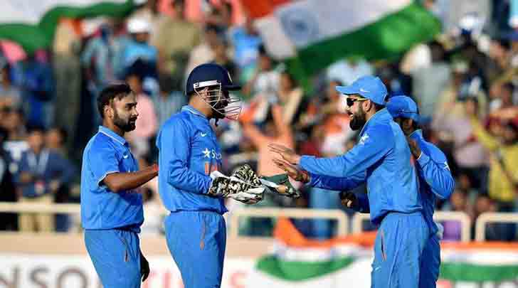 শেষ পর্যন্ত মহেন্দ্র সিংহ ধোনি ব্যাট করলে, আমি নিশ্চিত থাকি ভারত জিতবেই -  হর্ষ ভোগলে