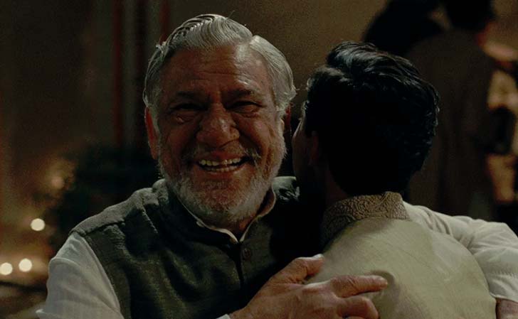 সিটি অফ জয় (১৯৯২): কলকাতায় রিক্সা চালকদের থেকে ট্রেনিং নিয়ে নেমেছিলেন এই হলিউড ছবিতে অভিনয় করতে। আর তাতেই আঁচ পাওয়া যায় কী দাপটের সঙ্গে অভিনয় করেছিলেন।