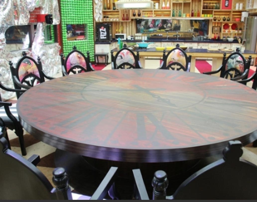 বিগ বস ১১-এর ডাইনিং রুম।