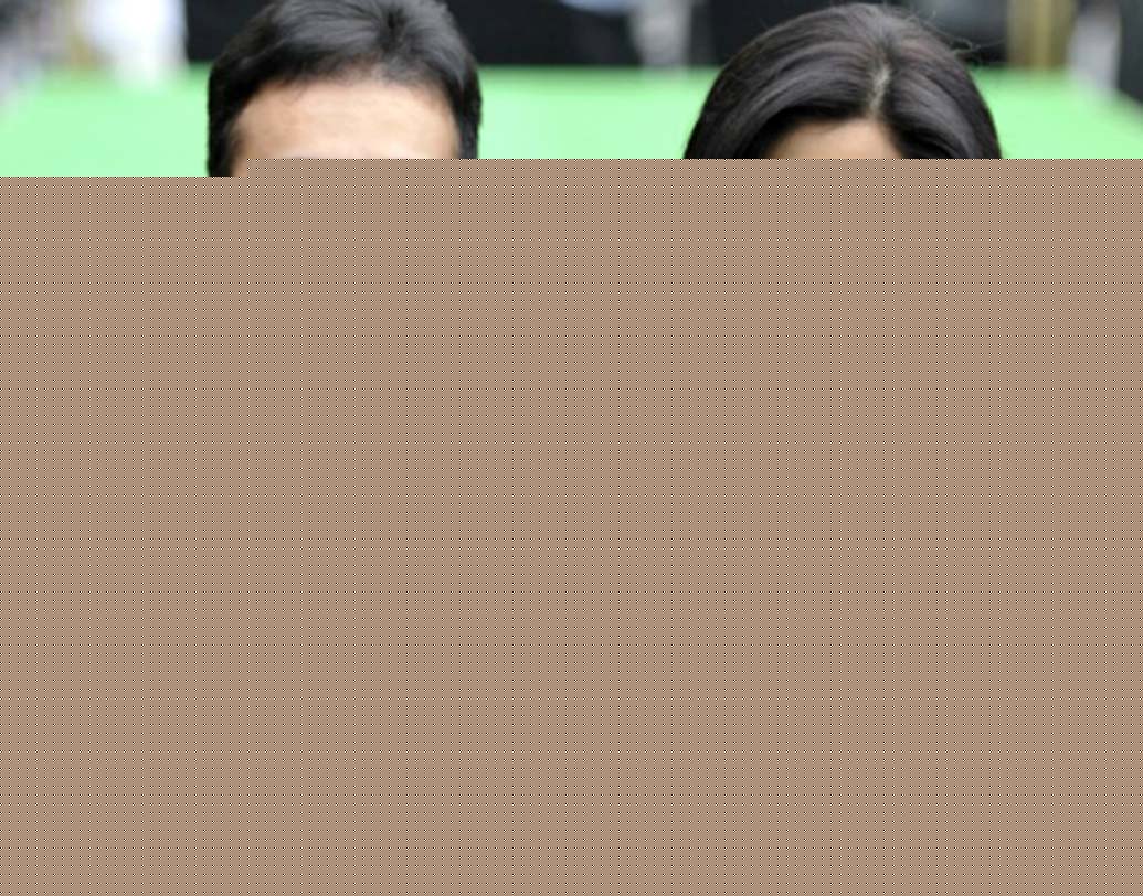 শিল্পা শেট্টি-রাজ কুন্দ্রা: একান্তে সময় কাটাতে বলিউডের গ্ল্যামারাস অভিনেত্রী শিল্পা ও তাঁর স্বামী রাজ কুন্দ্রার পছন্দ ‘অফবিট’ ডেস্টিনেশন। বিয়ের পর ছুটি কাটাতে তাই তাঁরা বেছে নিয়েছিলেন বাহামার ‘লাভার আইল্যান্ড।’