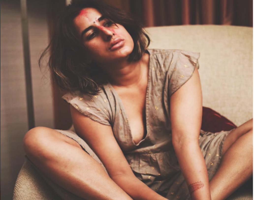 সালোনি চোপড়ার প্রশ্ন, ‘‘মেয়েদের বিয়ের বয়স ১৮, কিন্তু সহবাসের সম্মতির বয়স ১৫ কেন?’’