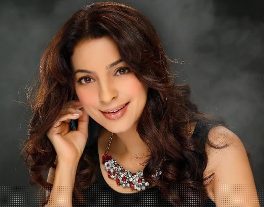 ‘দিল তো পাগল হ্যায়’ ছবিতে করিশ্মা কপূরের রোলটির অফার পেয়েছিলেন জুহি চাওলা।