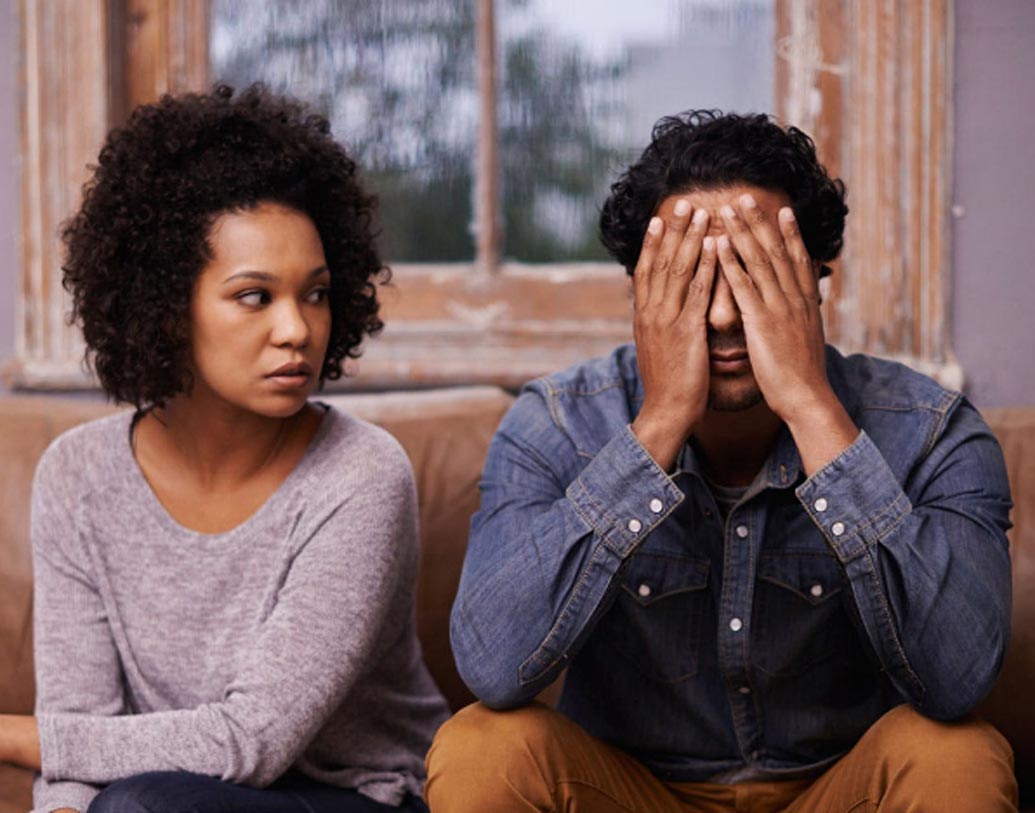 ব্যক্তিগত জীবন নিয়েও কারও সঙ্গে বেশি আলোচনা করা উচিত নয়।