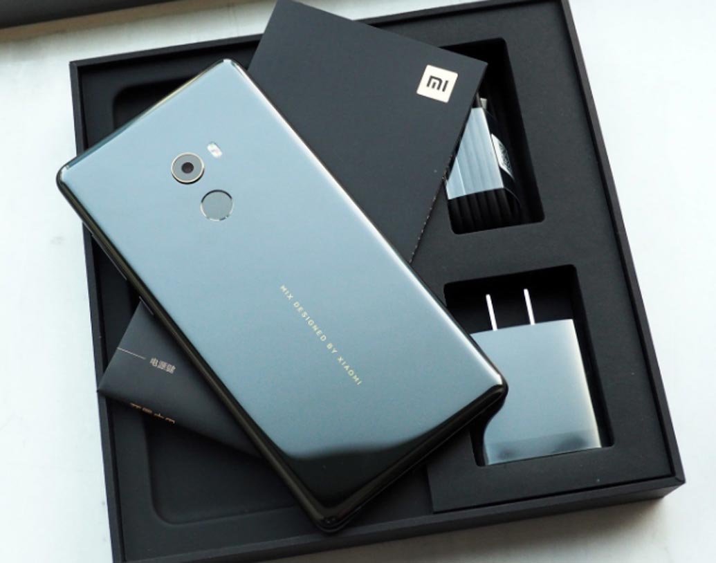 শাওমির এই ফোনে রয়েছে অক্টা-কোর প্রসেসর।