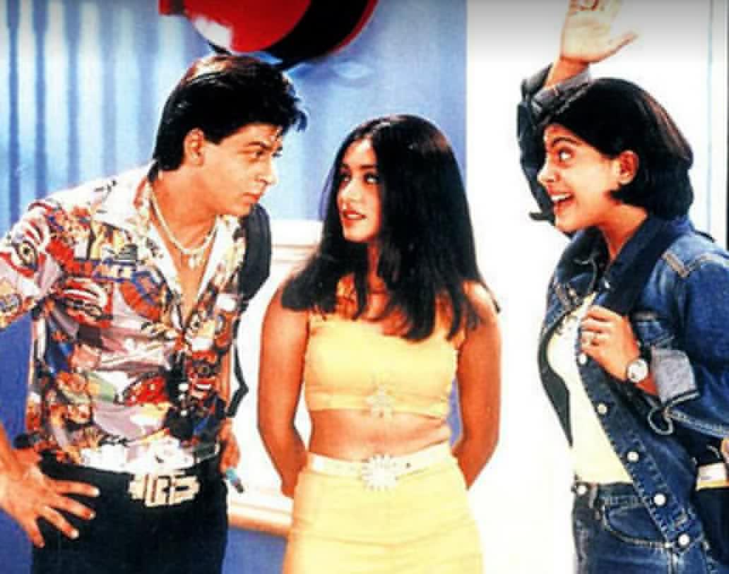 ‘ইয়ে লড়কা হ্যায় দিওয়ানা’ গানের শুটিংয়ের সময় গুরুতর জখম হয়েছিলেন কাজল। সাইকেল থেকে পড়ে গিয়ে নিজের স্মৃতিশক্তি প্রায় হারাতে বসেছিলেন তিনি।