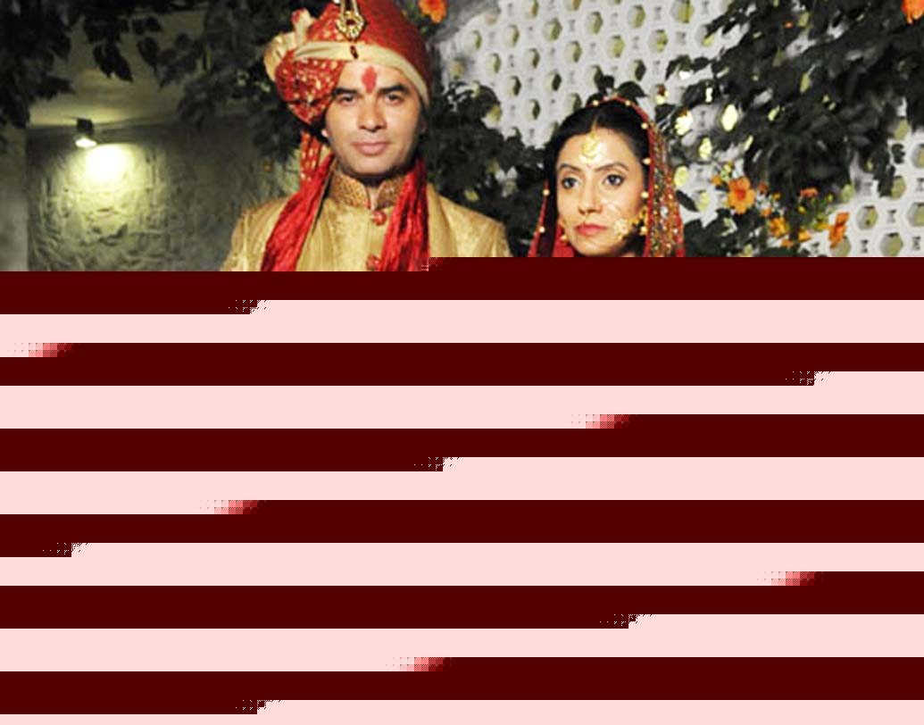 মোহিত চহ্বান: এক সাংবাদিকের প্রেমে পড়েছিলেন গায়ক মোহিত চহ্বান। হিমাচলপ্রদেশের কসৌলির লেখিকা ও সাংবাদিক প্রার্থনা ঘেলটকে বিয়ে করেন মোহিত। রোম্যান্টিক গান তো মোহিত গানই। তবে বিয়ের আগে তাঁর প্রোপোজের আদবকায়দায় মোহিত হয়েছিলেন প্রার্থনা।