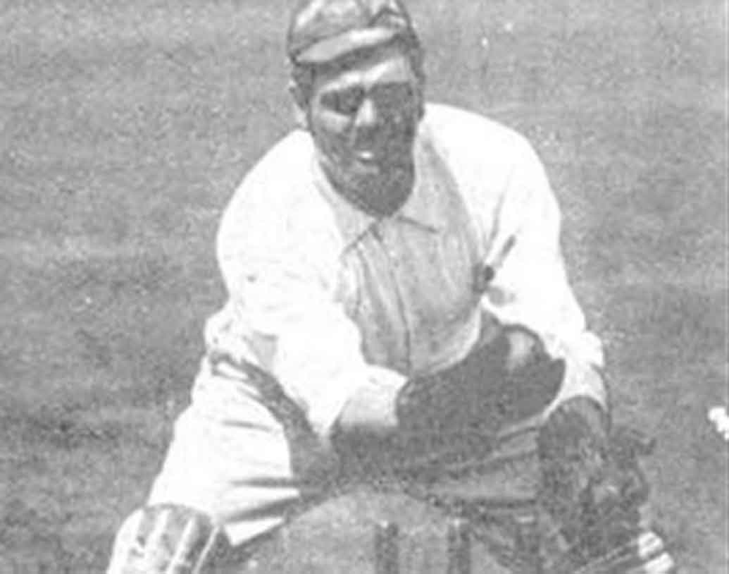 আফি জার্ভিস: এই অজি উইকেটরক্ষক বহু বার রান আউট হয়েছেন নিজের কেরিয়ারে।