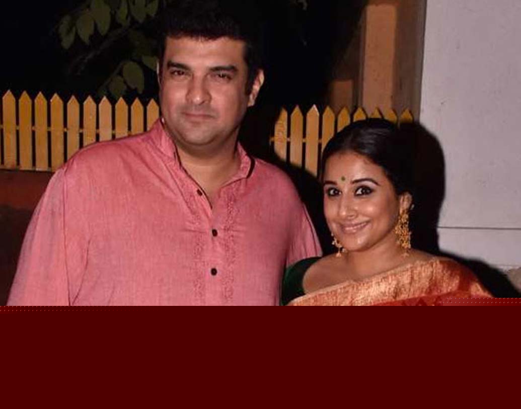 সিদ্ধার্থ রায় কপূরের সঙ্গে বেশ হাল্কা মুডে ক্যামেরাবন্দি বিদ্যা বালন।