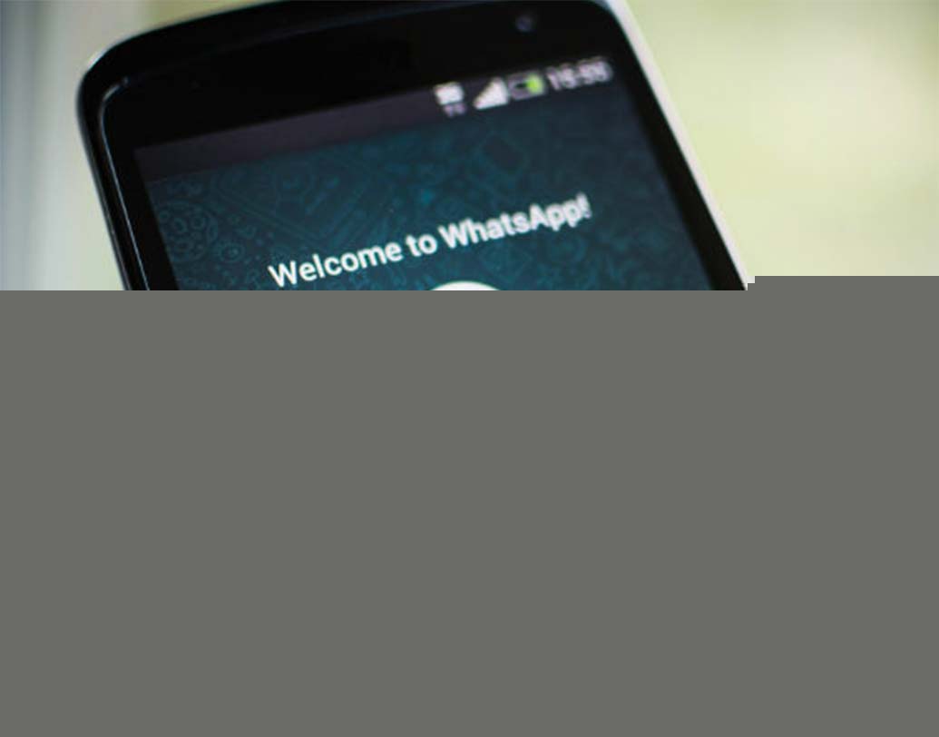 নিজের সুখ-দুঃখের কথা বা ব্যক্তিগত বিষয় গ্রুপে শেয়ার করবেন না।