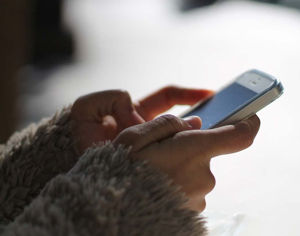 গ্রুপের সদস্য হলে আলোচনায় অংশ নিন। মৌন সদস্য হয়ে থাকবেন না।