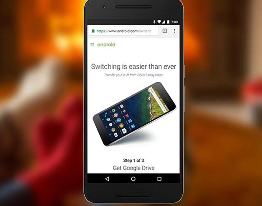 অন্যদিকে, আইওএসয়ের হোম স্ক্রিন সোয়াইপ ডাউন করলে শুধুমাত্র নোটিফিকেশন দেখাবে। আর নীচ থেকে সোয়াইপ আপ করলে কুইক সেটিংস পপআপ করবে।