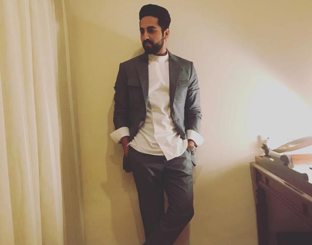 আয়ুষ্মান খুরানার আয়ও কিছু মন্দ নয়। একটি ছবিতে অভিনয় করতে ৩ থেকে ৫ কোটি টাকা রোজগার করছেন এই অভিনেতা।