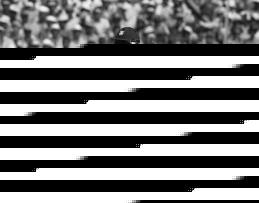 ডেসমন্ড হেইনস: ১৯৯২ সালে ২০০তম ম্যাচের আগে এই ক্যারিবিয়ান ব্যাটসম্যানের রান ছিল ৭৪৩১, গড়: ৪২.৭০।