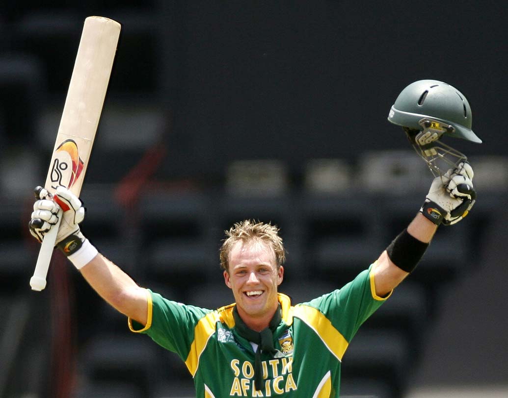 এবি ডিভিলিয়ার্স: ২০১৬ সালে নিজের ২০০তম ম্যাচের আগে এবিডি-র রান ছিল ৮৬২১, গড়: ৫৪.৫৬।