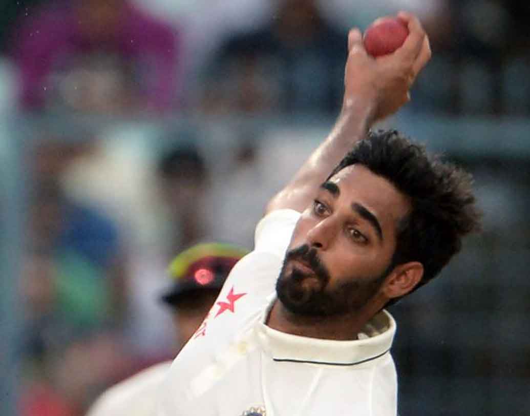 ভুবনেশ্বর কুমার: ১৮টি টেস্টে ভুবির রান ৪৩০ এবং উইকেট ৪৫টি।