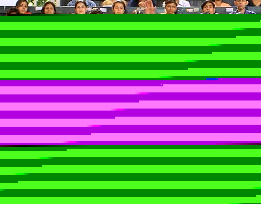 এই কলেজ লোকেশনেই অসংখ্য ‘জাদু কি ঝাপ্পি’ দিয়েছিলেন মুন্নাভাই (সঞ্জয় দত্ত)। ‘মুন্নাভাই এম বি বি এস’-এর লোকেশন ছিল মুম্বইয়ের গ্রান্ট কলেজ।