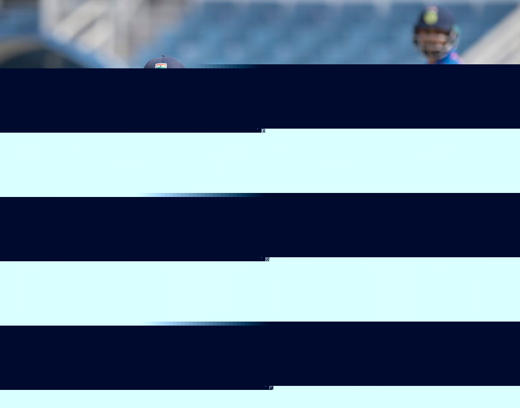 দীনেশ কার্তিক: চার নম্বরে নিউজিল্যান্ডের সঙ্গেদ্বিতীয় ম্যাচে ৫৩ রানের গুরুত্বপূর্ণ ইনিংস খেলেন তিনি। এখন দেখার চার নম্বরে কার্তিক তাঁর স্থান ভারতীয় দলে পোক্তকরতে পারেন কি না