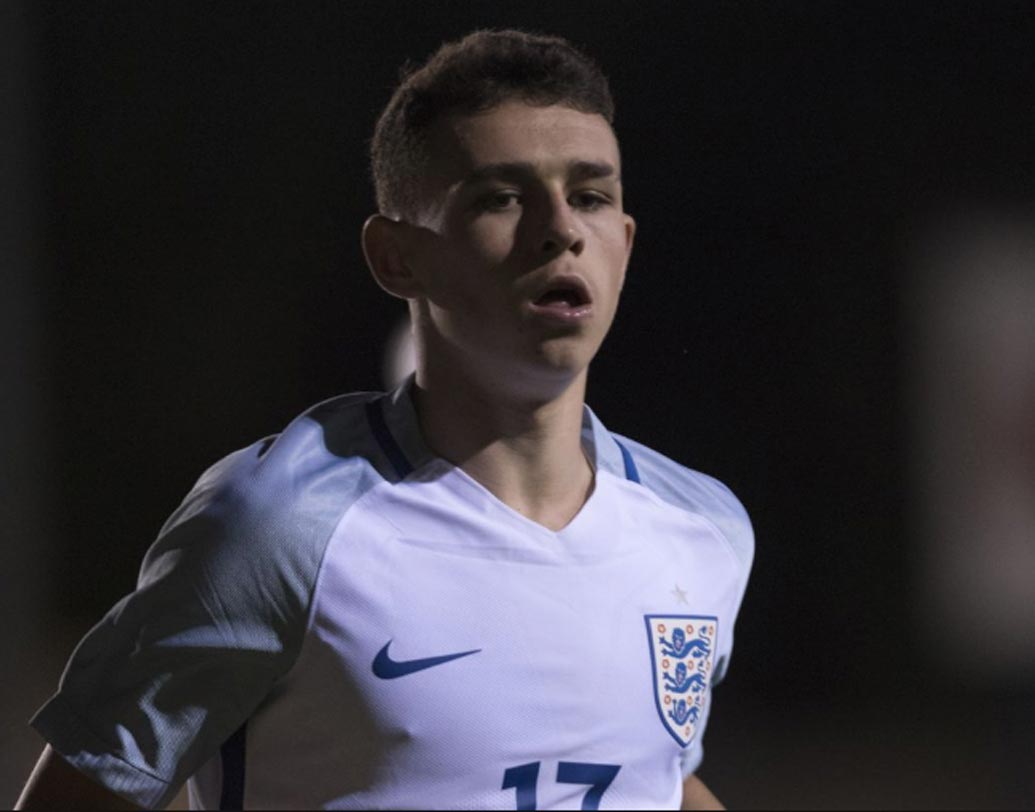 ফিলিপ ফোডেন (মিডফিল্ডার): ১৭ বছরের এই ফুটবলার তাঁর বাঁ পায়ের দ্রুত পাস দেওয়ার সক্ষমতায় সারা টুর্নামেন্টে সকলের নজর কেড়েছে।