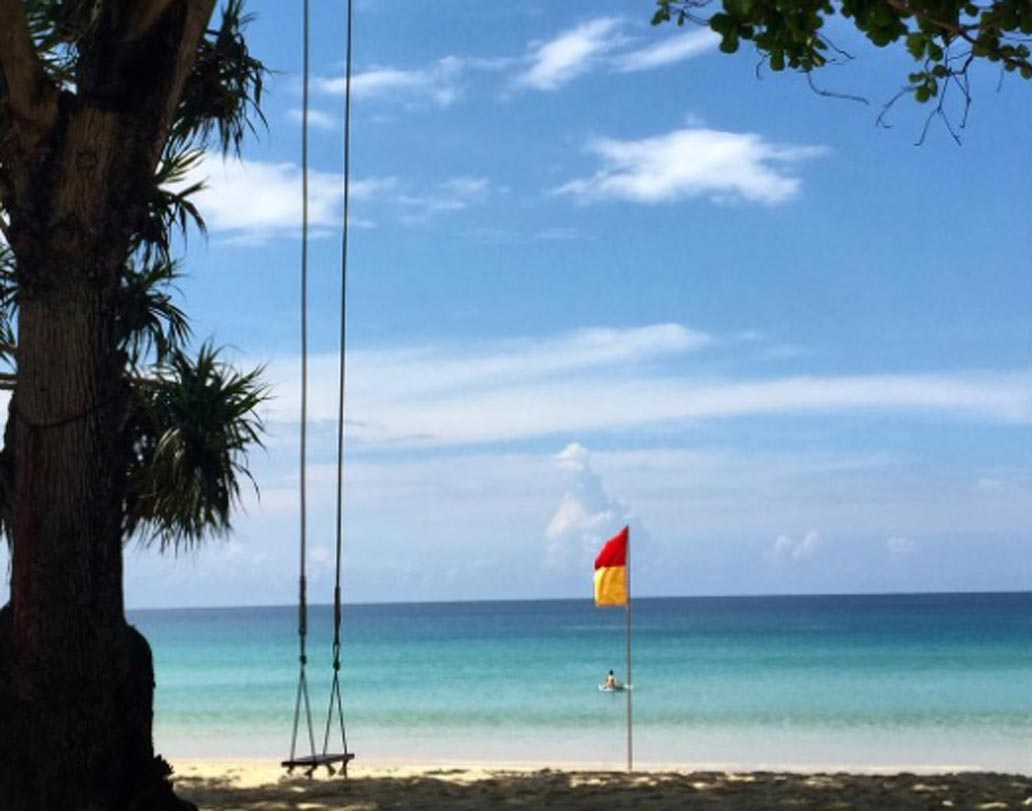 লিসা হেডেন পর্দায় আসা মানেই অন্য রকম সেনসেশন। তবে পর্দার বাইরেও তিনি একই রকম ভাবে লাইমলাইটে থাকেন।