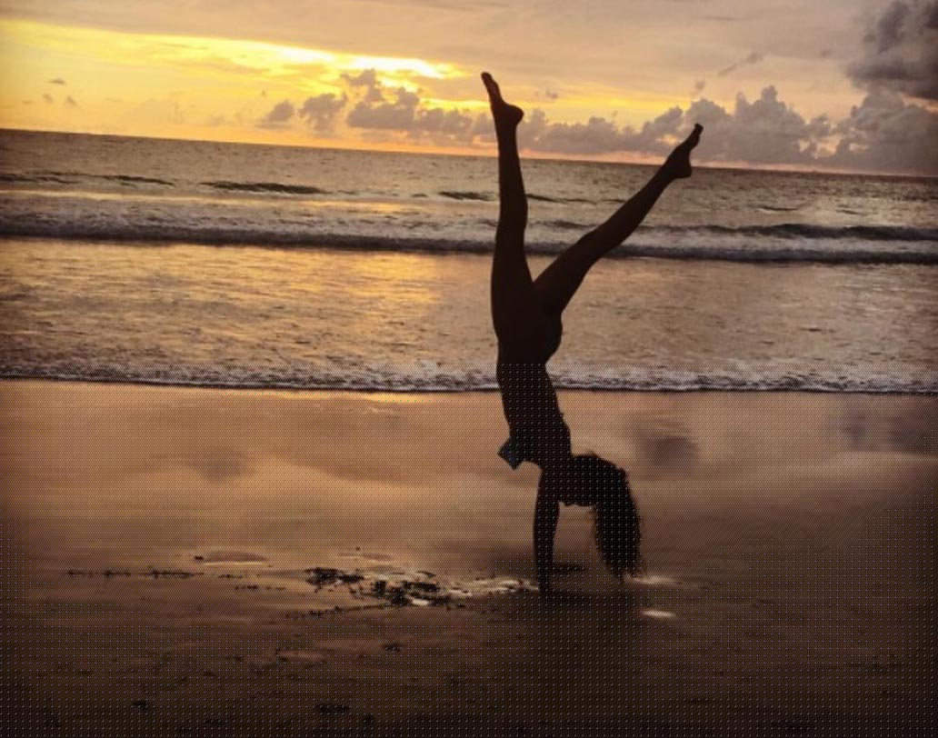 বিয়ের পর হানিমুনে গিয়েছিলেন অস্ট্রেলিয়া। যদিও বিবাহবার্ষিকীর ডেস্টিনেশন নিয়ে টুঁ শব্দও করেননি।