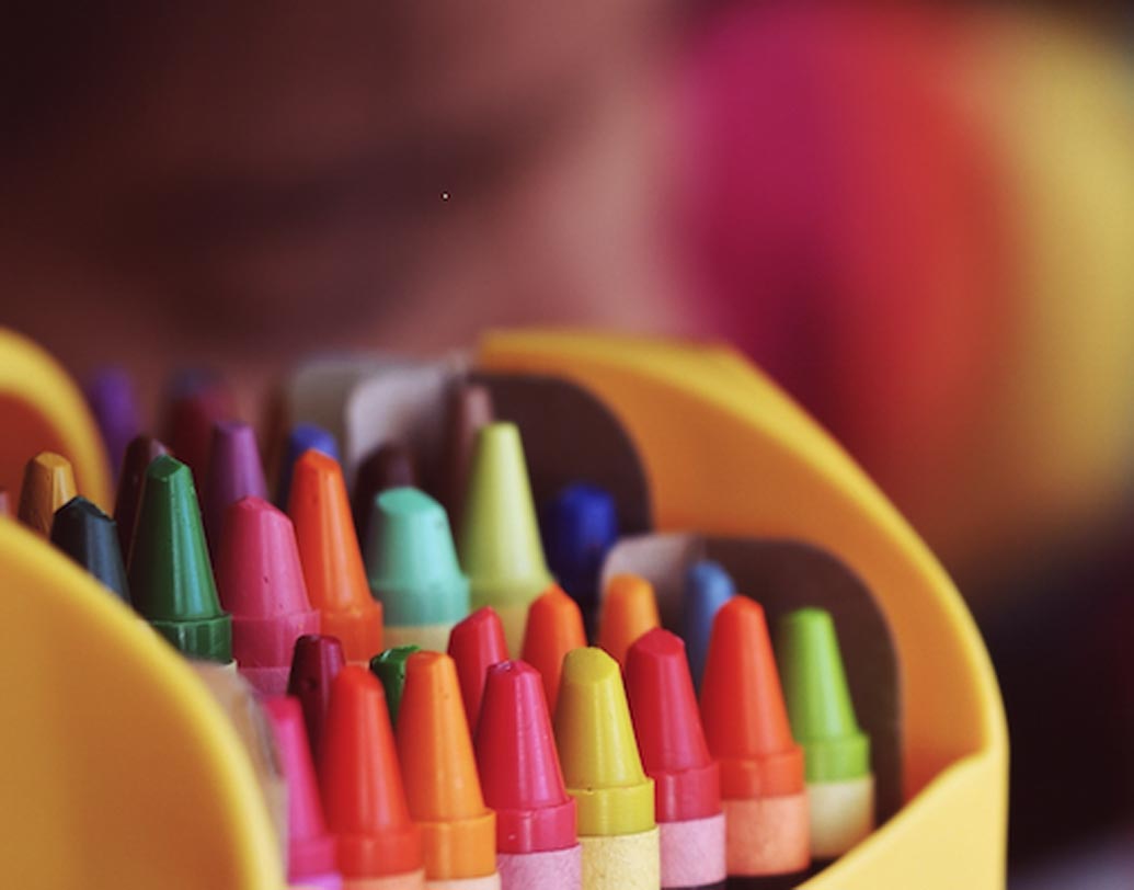 একাধিক: সিভি নানা ভাবে লেখা যায়। কোনও বেসরকারি সংস্থায় আবেদন করতে হলে তোমাকে এক ধরনের সিভি জমা দিতে হবে। এই সিভি কিন্তু কোনও অলাভজনক সংস্থায় জমা দেওয়া যাবে না। সেখানে ধরনটা হবে অন্য। এই সব সিভিতে তোমার দক্ষতা এবং অভিজ্ঞতার যাবতীয় তথ্য অপরিবর্তিত থাকবে ঠিকই, শুধু তথ্য পরিবেশনটা সংস্থা অনুযায়ী পালটে যাবে। যে কাজের জন্য আবেদন করছ, যে সংস্থায় আবেদন করছ, তাদের সম্পর্কে বিস্তারিত জেনে তবেই সিভি লিখতে বোসো। কাজের সংস্থার খুঁটিনাটি যত স্পষ্ট হবে, তোমার সিভি লেখাও তত কার্যকর হবে।