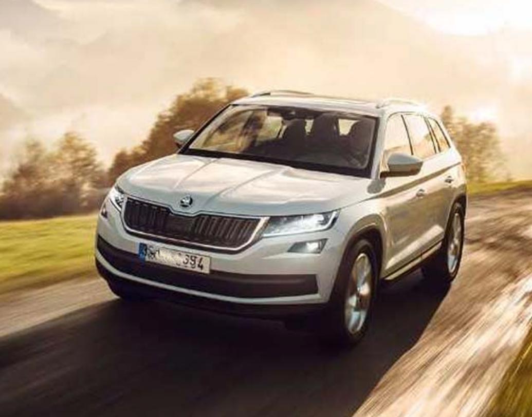 ‘স্কোডা কোডিয়াক’-এ রয়েছে চোখ জুড়ানো ইন্টিরিয়র, ইজি অ্যাডজাস্টেবল সিট, ড্রাইভার অ্যাসিসট্যান্ট সিস্টেম-এর মতো একাধিক সুবিধা।