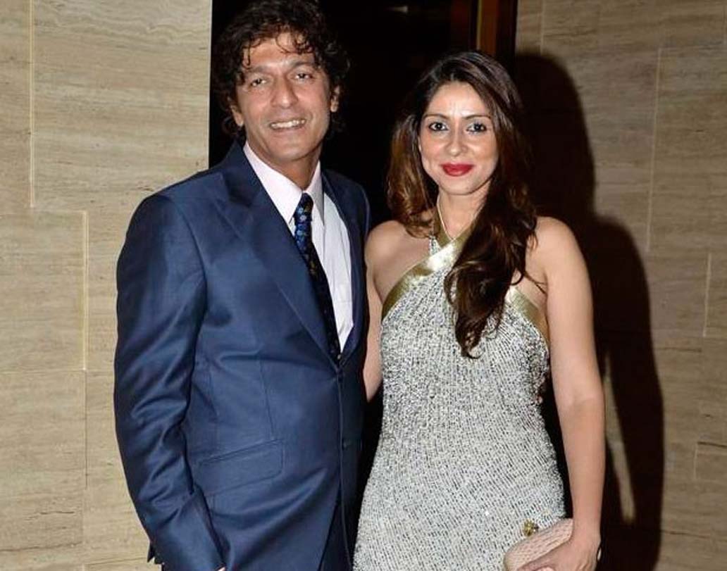 চাঙ্কি পান্ডের স্ত্রী ভাবনা। তাঁর মনমুগ্ধকর পার্সোনালিটির জন্য এমনিতেই বলিউডের অনেকের প্রিয় পাত্রী তিনি। অভিনয় জগতে অনায়াসেই আসতে পারতেন।