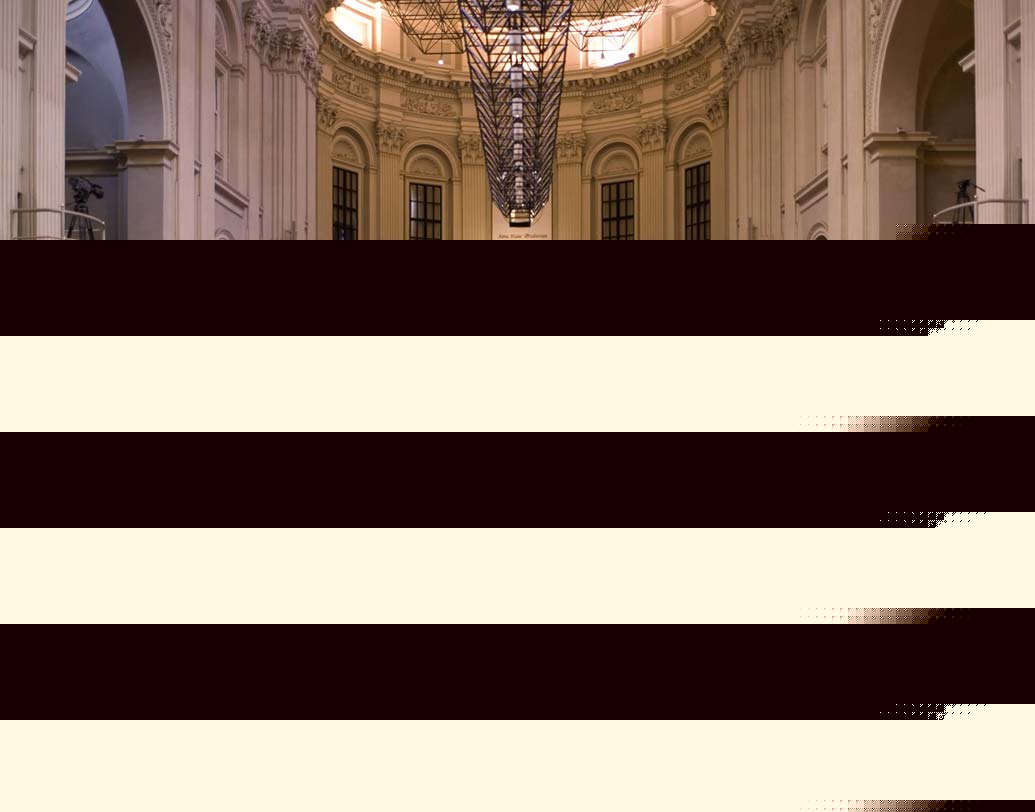 ইউনিভার্সিটি অফ বলোগনা: পশ্চিমী বিশ্বের প্রথম বড় কোনও শিক্ষা প্রতিষ্ঠানের নাম ইতালির ইউনিভার্সিটি অফ বলোগনা। ১০৮৮ সালে প্রতিষ্ঠিত পৃথিবীর প্রাচীন ও বৃহৎ এ শিক্ষা প্রতিষ্ঠানটি সুনামের সঙ্গে চালু রয়েছে। বর্তমানে দেশের মধ্যে ইমোলা, রাভিনা, ফোরলি, চেজনা, রিমিনি এবং দেশের বাইরে আর্জেন্তিনার রাজধানী বুয়েনাস আইরেসে ইউনিভার্সিটি অফ বলোগনার শাখা রয়েছে। ২৩টি স্কুলের অধীনে প্রায় ৮৫ হাজার ছাত্রছাত্রী পড়াশোনা করেন এখানে।