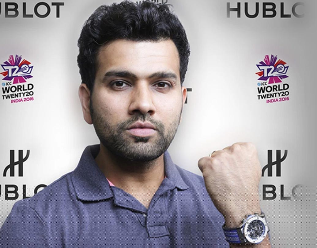 ক্রিকেটের বাইশ গজ কাঁপানো রোহিত শর্মাও পছন্দ করেন নামী ব্র্যান্ডের ঘড়ি। কাজও করেন সময় ধরেই। তাঁর সবচেয়ে পছন্দ ক্লাসিক ফিউশান অ্যারোফিউশান ৪৫ এমএম ঘড়ি। দাম ৭ লক্ষ ৬৩ হাজার টাকা।